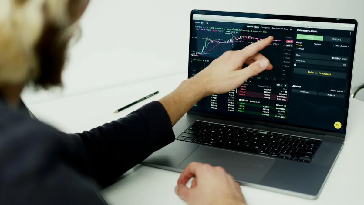 Bollinger Bands Strategy: Setting Up Bollinger Bands Strategy on Binomo Platform Bollinger Bands Strategy — Setting Up Bollinger Bands Strategy on Binomo Platform